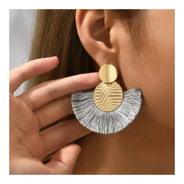 ALI EXPRESS – Boucles d’Oreilles Bohèmes à Pompons 11