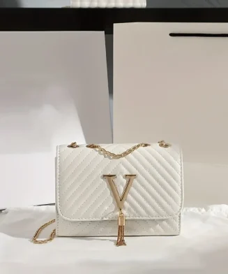 ALI EXPRESS : Sac à main brodé pailleté