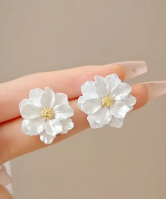 ALI EXPRESS - Boucles d’oreilles fleur camélia blanche