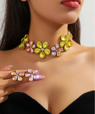 SHEIN - Parure fleur strass colorés – collier & boucles d’oreilles