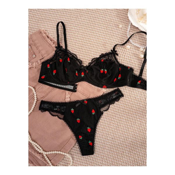 SHEIN – Ensemble lingerie soutien-gorge et culotte en dentelle 3