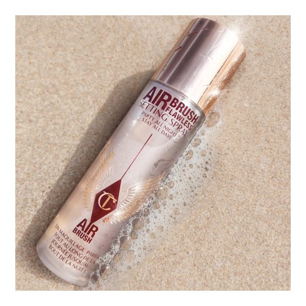 CHARLOTTE TILBURY – Airbrush Flawless Finish Setting Spray – Spray fixateur de maquillage – 100 ml 3 CHARLOTTE TILBURY – Airbrush Flawless Finish Setting Spray – Spray fixateur de maquillage – 100 ml 3
