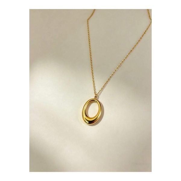 SHEIN - Collier long pendentif ovale creux – acier inoxydable plaqué or 18K 3 SHEIN - Collier long pendentif ovale creux – acier inoxydable plaqué or 18K 3